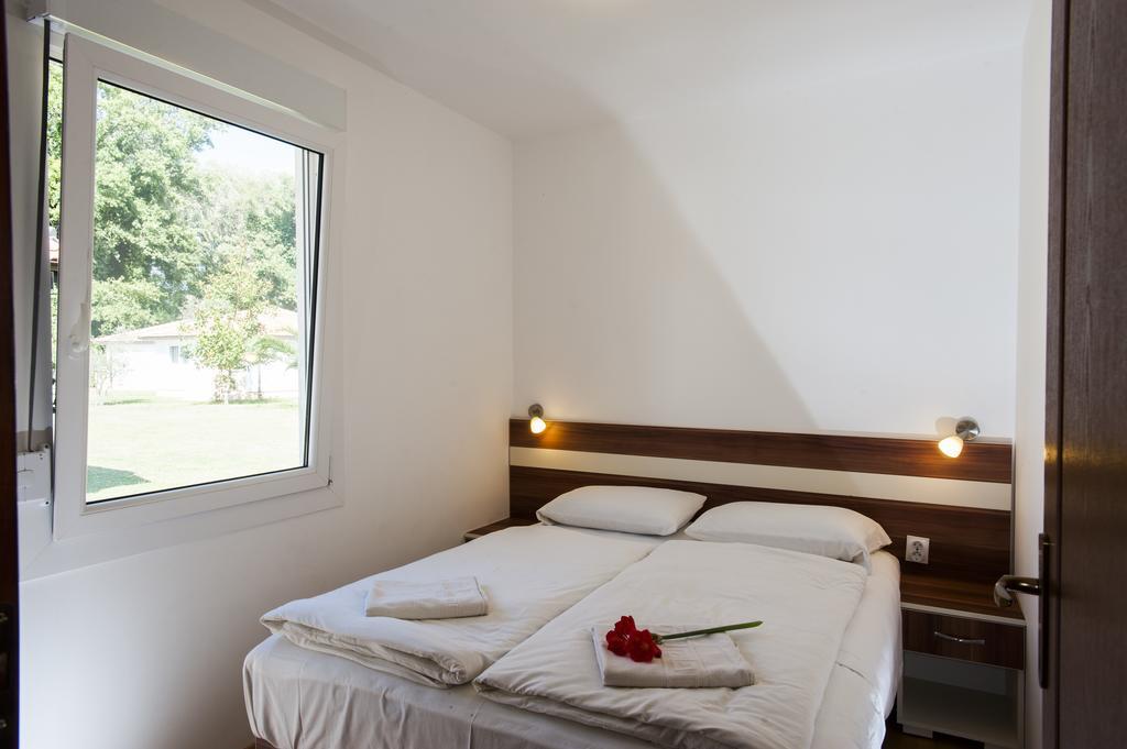 Hotel Htp Velika Plaza Ulcinj Pokoj fotografie