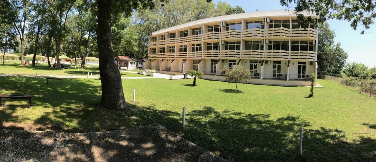 Hotel Htp Velika Plaza Ulcinj Exteriér fotografie